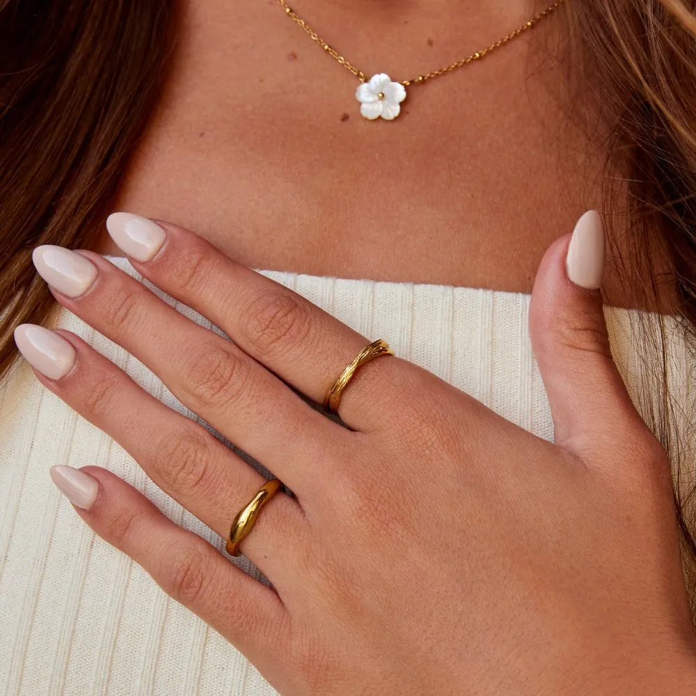Everyday Silhouette Ring