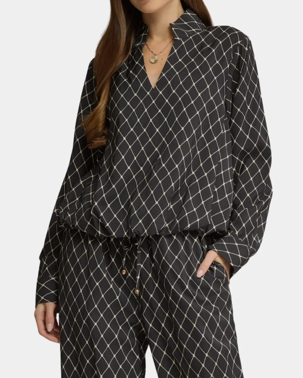 Geometric Gathered Top Sets
