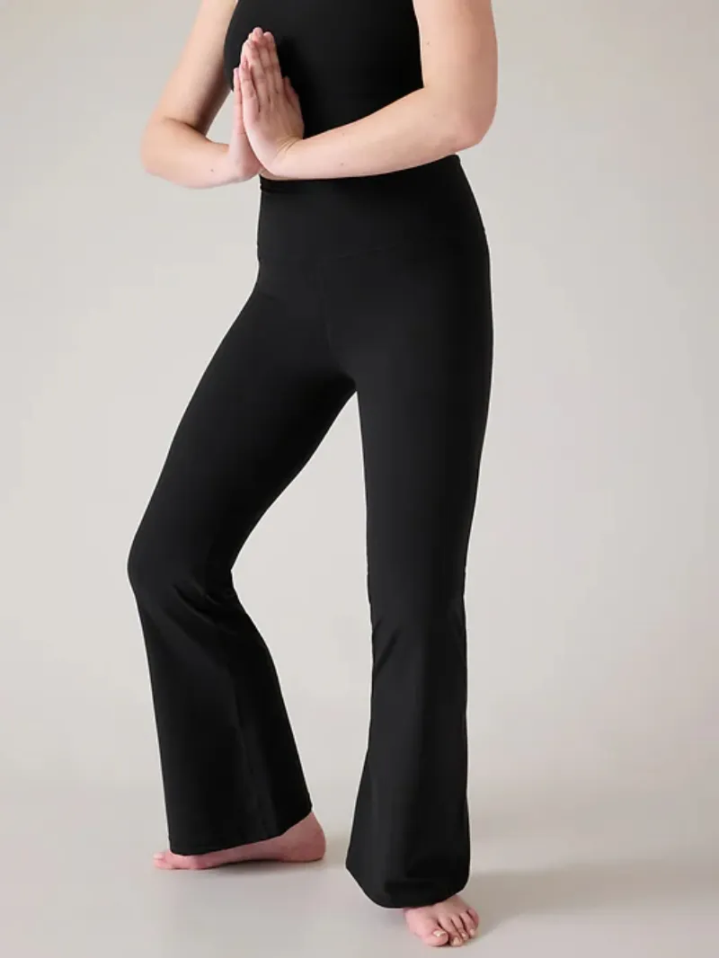 Black Flared Pants For Sleek Casual Style