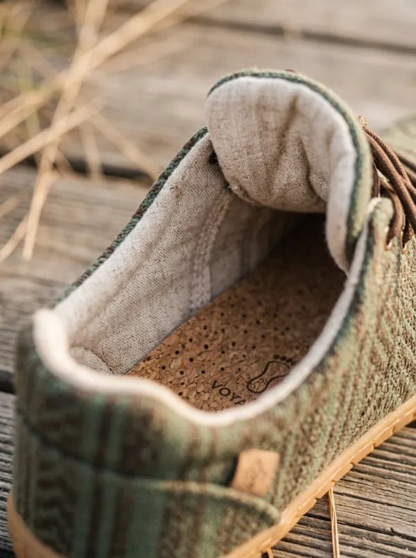 Versatile Tribal Graphic Design Unisex Barefoot Shoes
