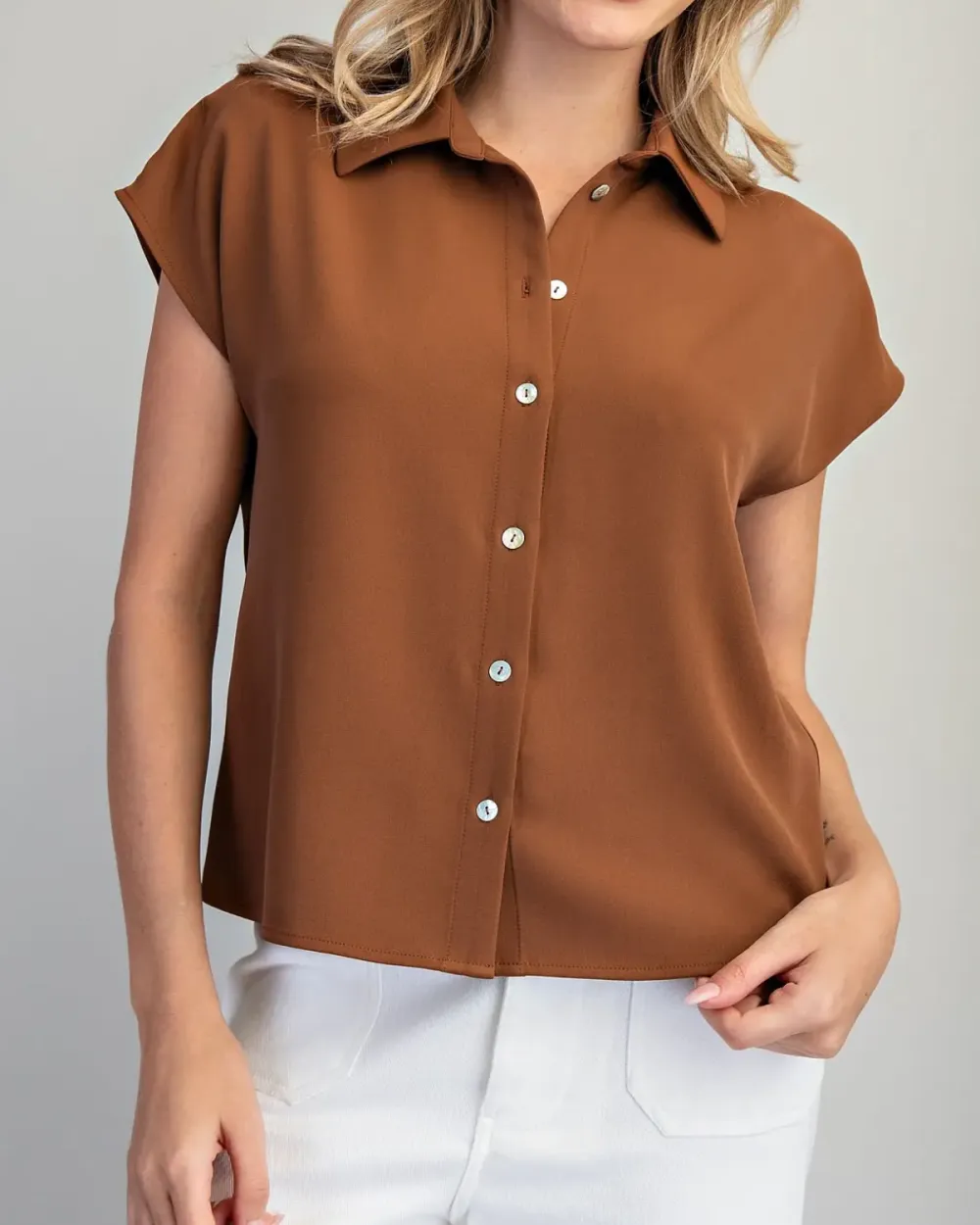 Relaxed Structured Cap Sleeve Top