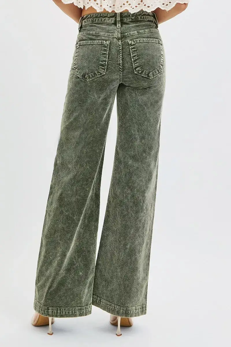Studio Denim High Rise Wide Leg Pocketed Jeans