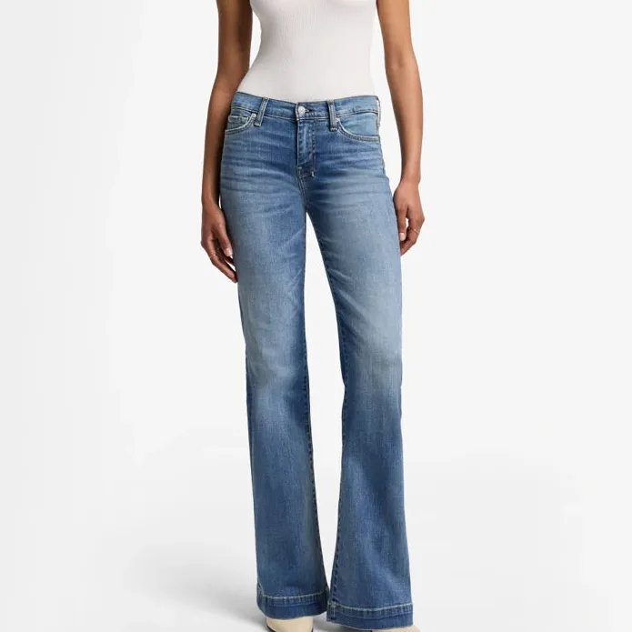 Women's Slim Distressed Jeans