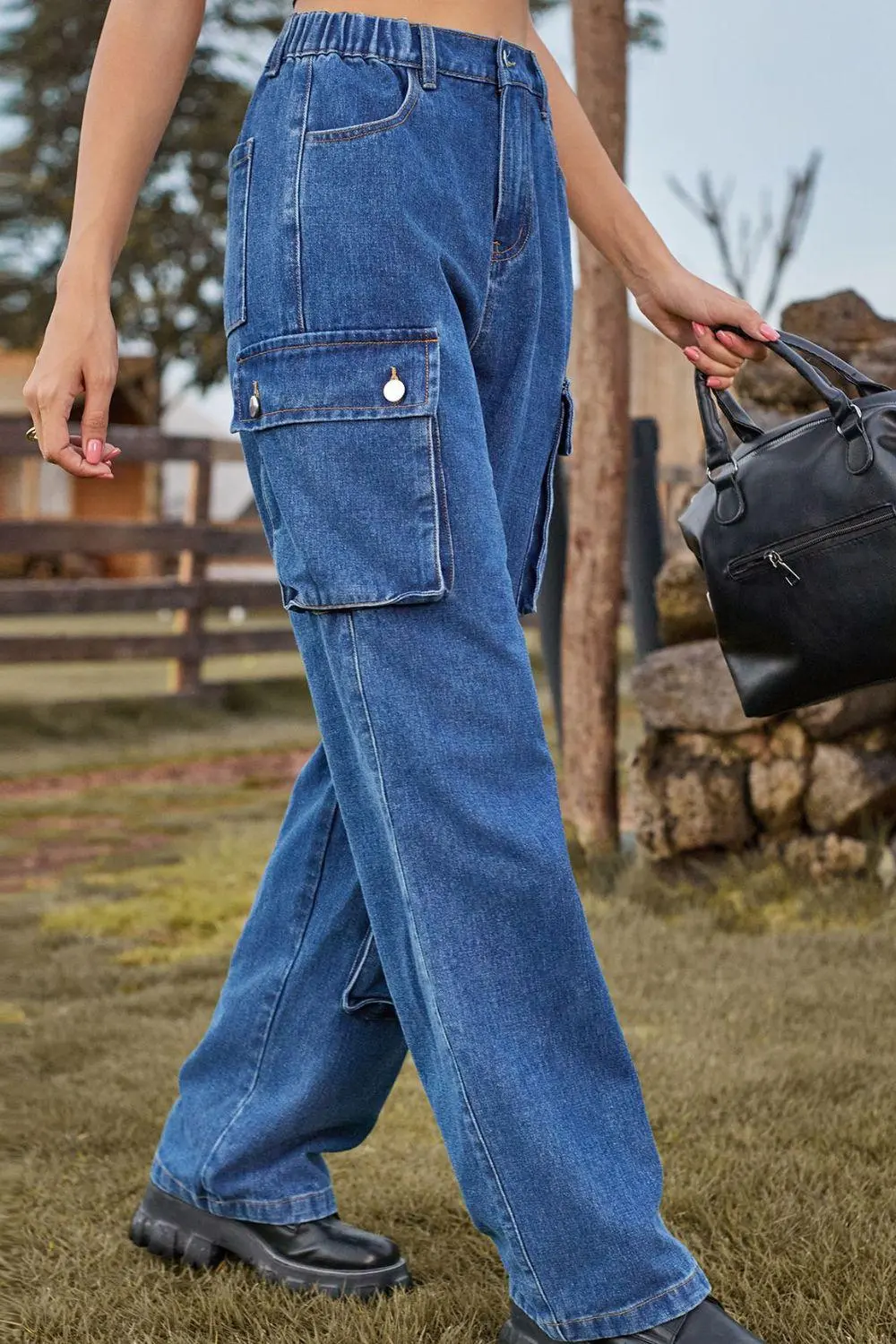 Easy Loose Fit Pocketed Denim Jeans