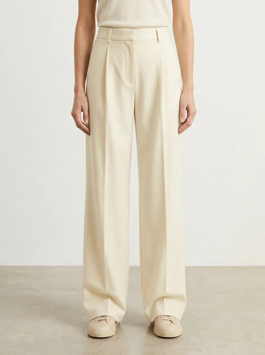 Everyday Finish Pleated Wide-Leg Trousers