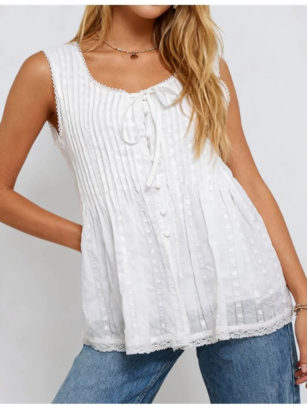 Chic Pleated Round Neck Button Front Sleeveless Top