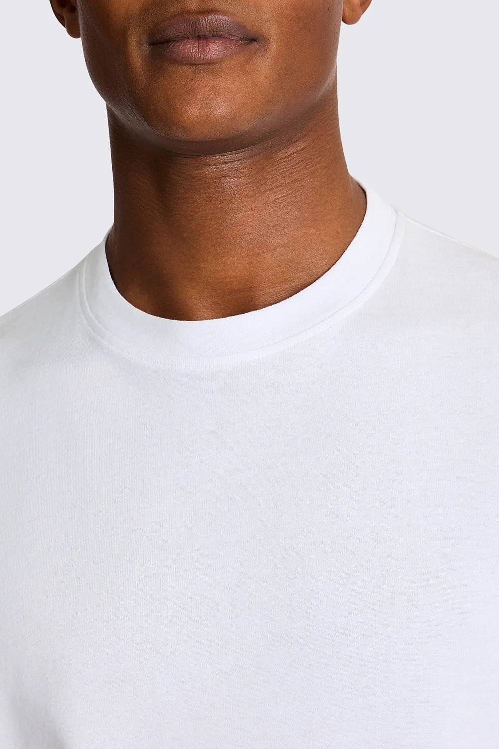 Heavy-Weight Basic T-Shirt In White