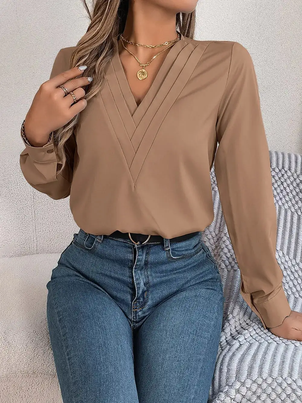 Textured V-Neck Long Sleeve Blouse