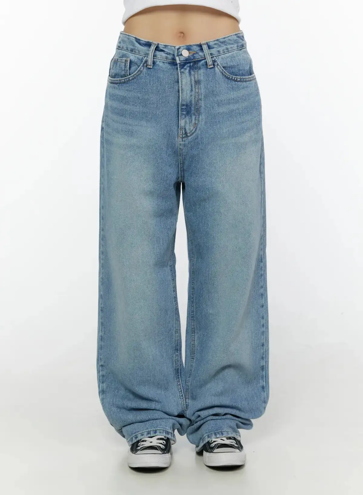 Loose-Fit Wide Leg Jeans