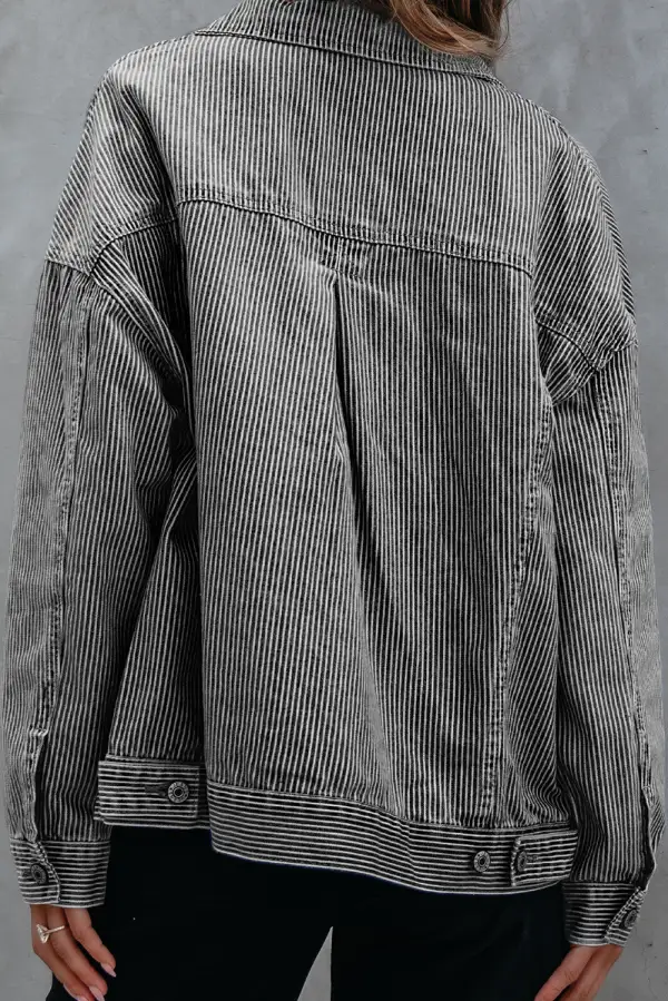 Women's Washed Oversize Pocketed Denim Jacket