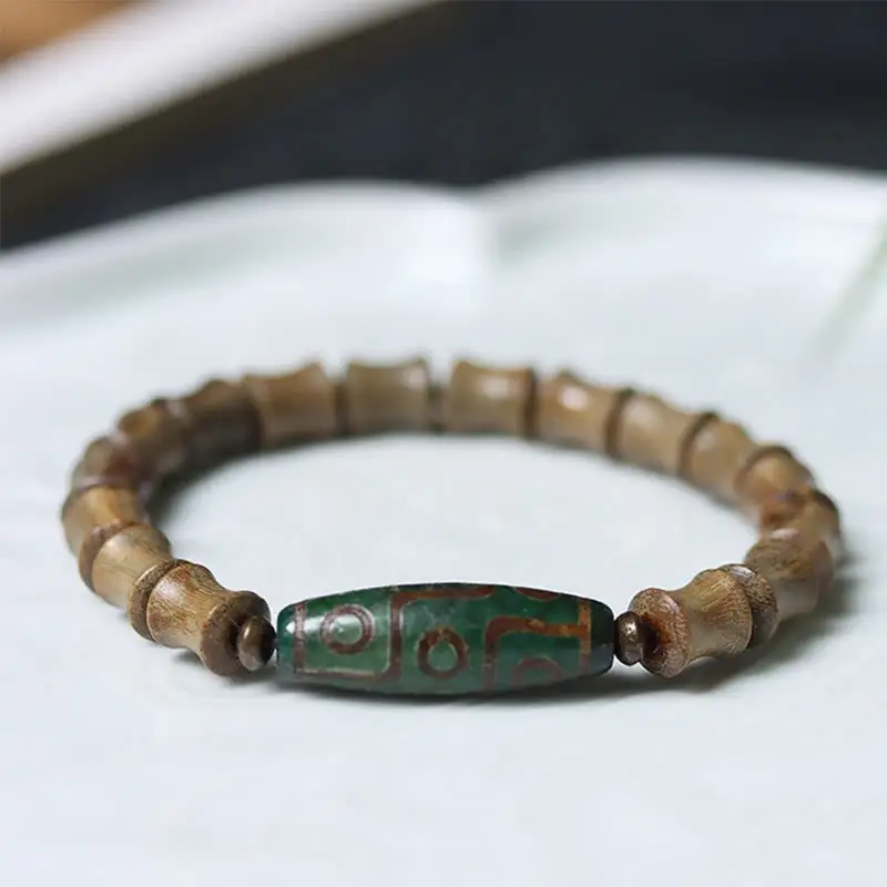 Eye Dzi Bead Sandalwood Bracelet