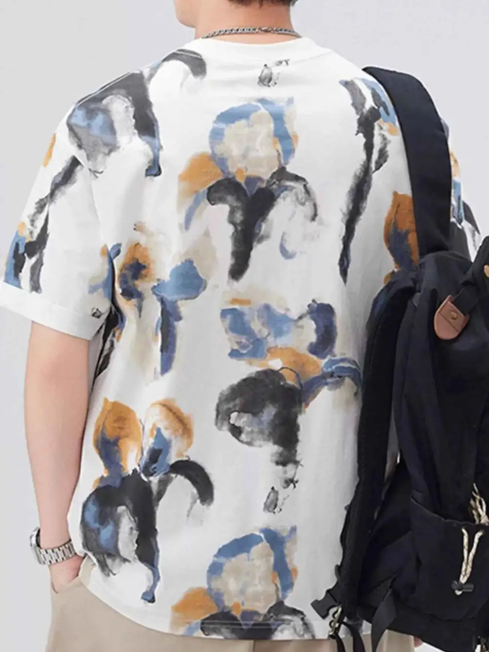 Everyday Contrast Round Neck Short Sleeve T-Shirt
