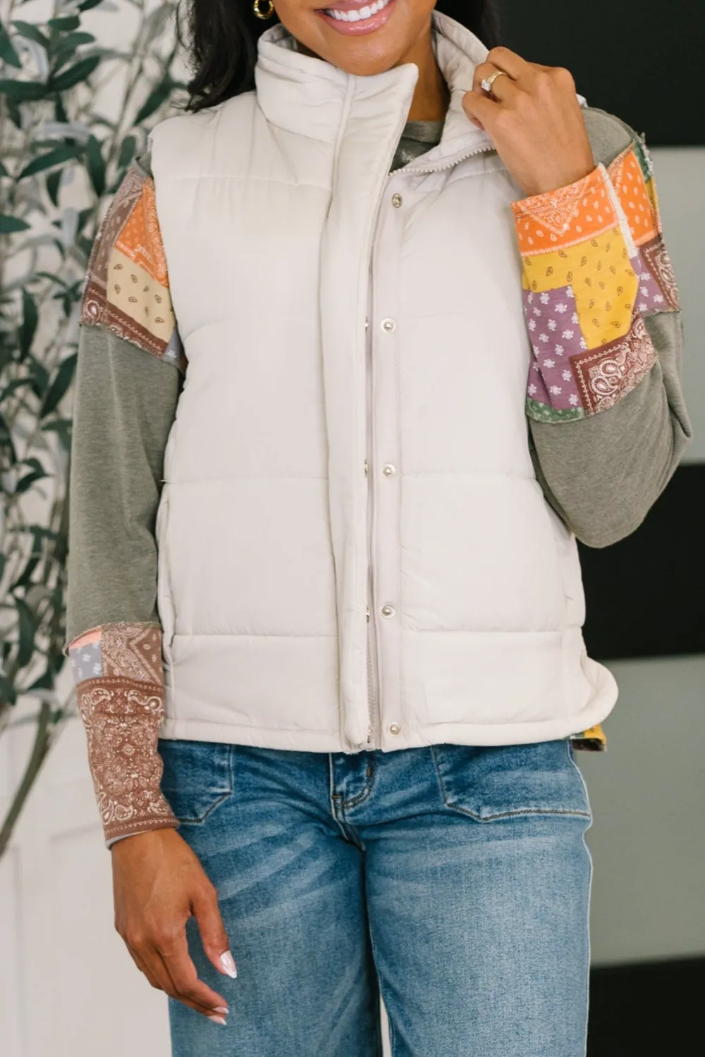 That's What I'm Talkin' About Puffer Vest In Sand