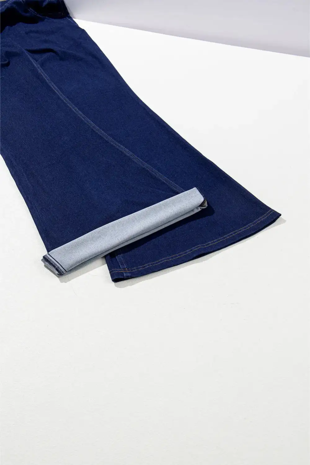 Sharp Flare Leg Denim Jeans