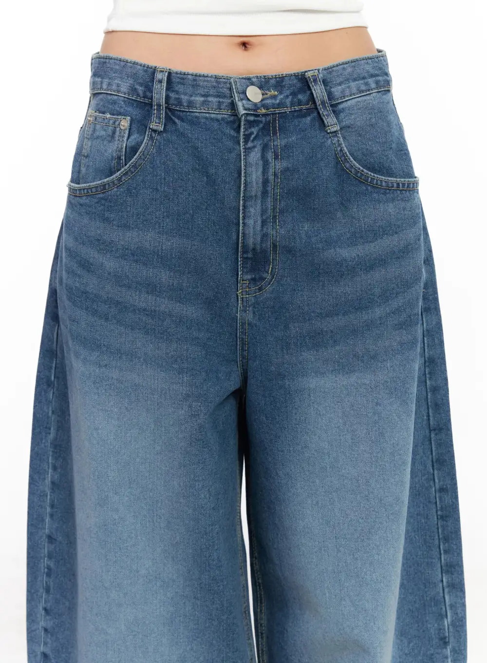Vintage-Washed Wide Leg Jeans