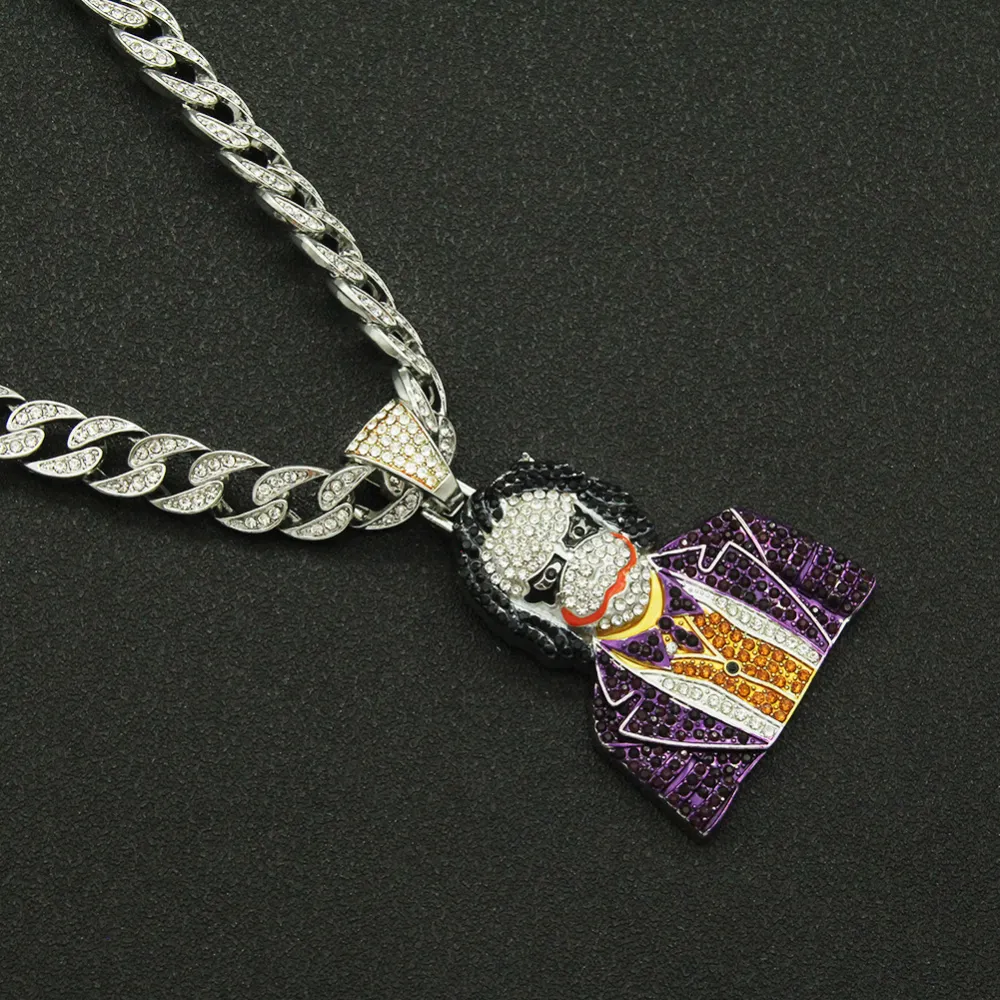 A bold iced-out pendant, heavyweight streetwear energy, and a Cuban-style chain that instantly upgrades tees, hoodies and jackets.