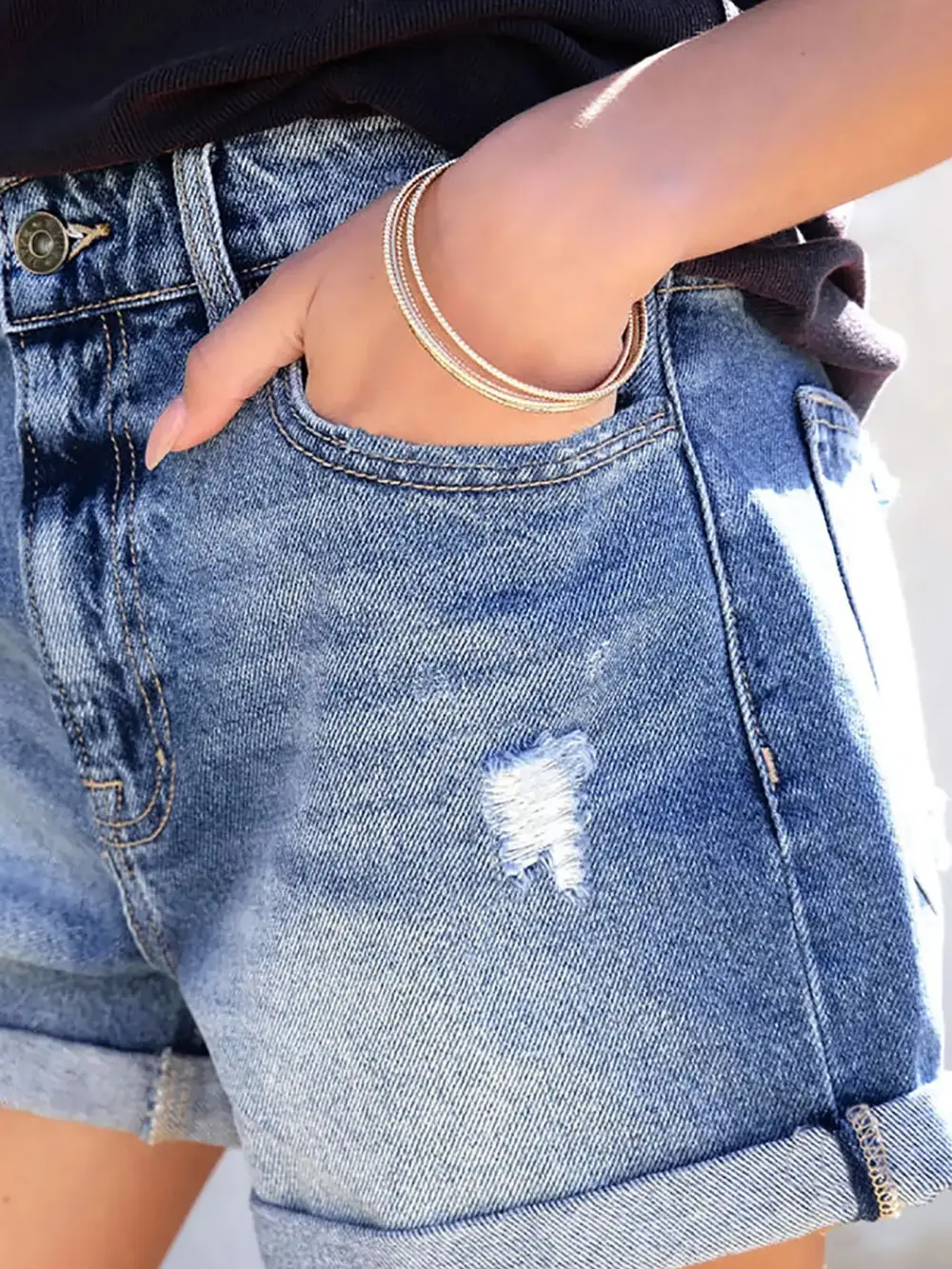 Everyday Distressed Shorts Denim Pants