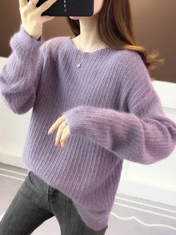 Statement Women's Round-Neck Relaxed Sweater