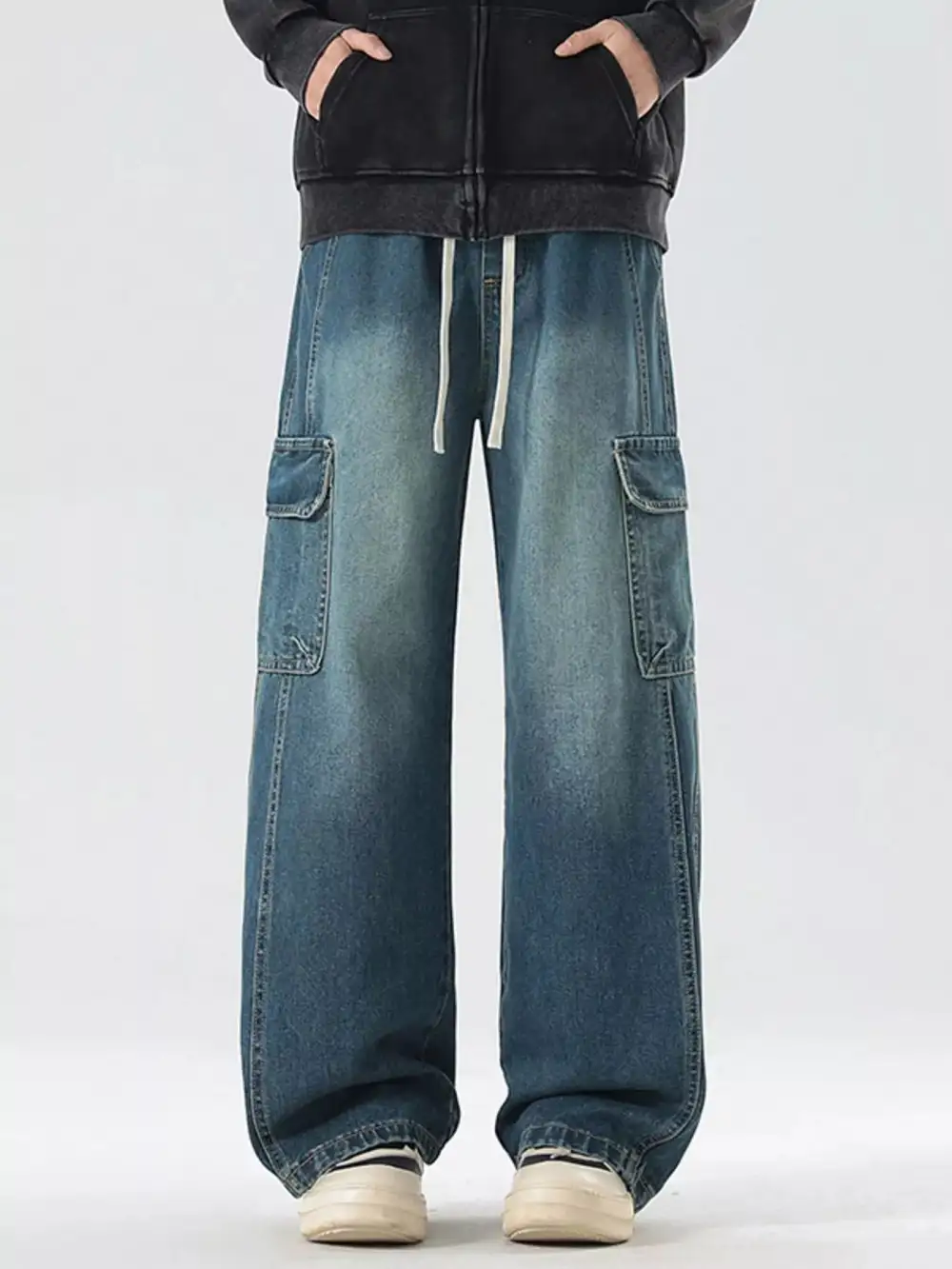 Wide Leg Cargo Jeans
