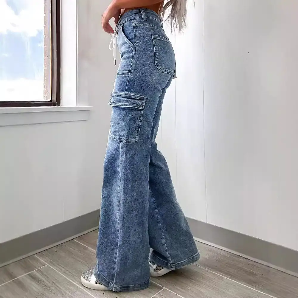 Women's Straight Leg Cargo Jeans