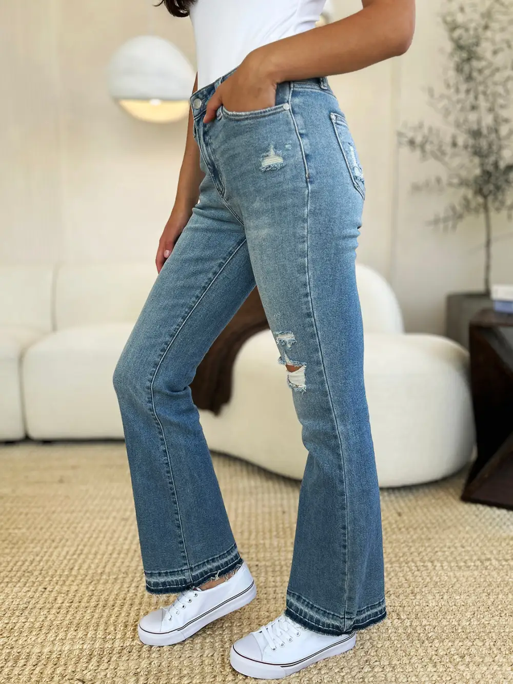 Washed Mid Rise Distressed Denim Jeans