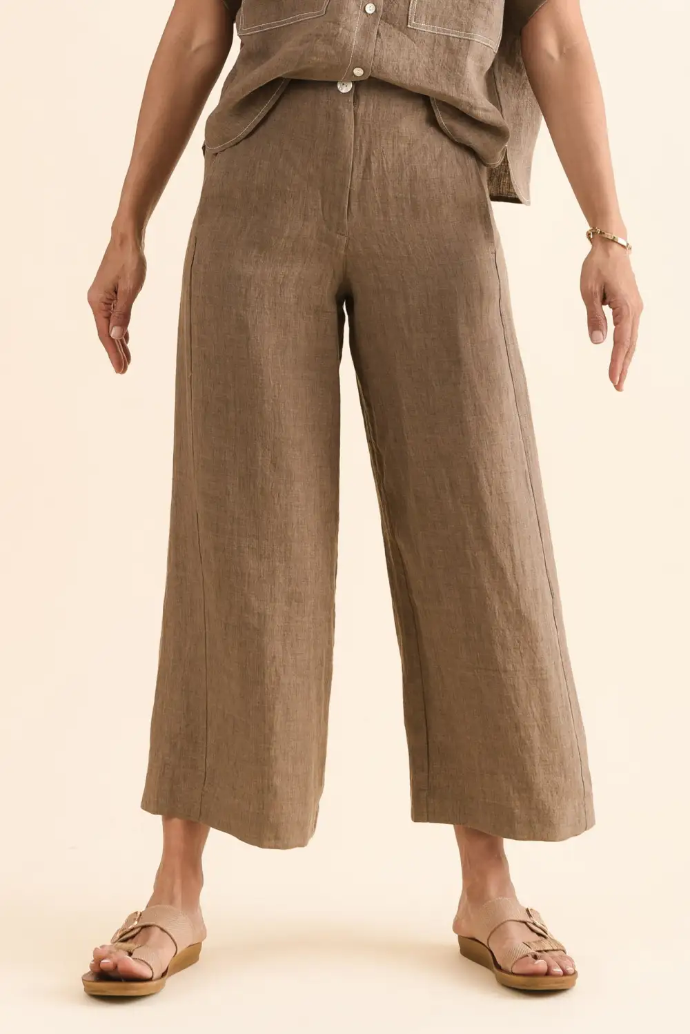 Pants With Linen