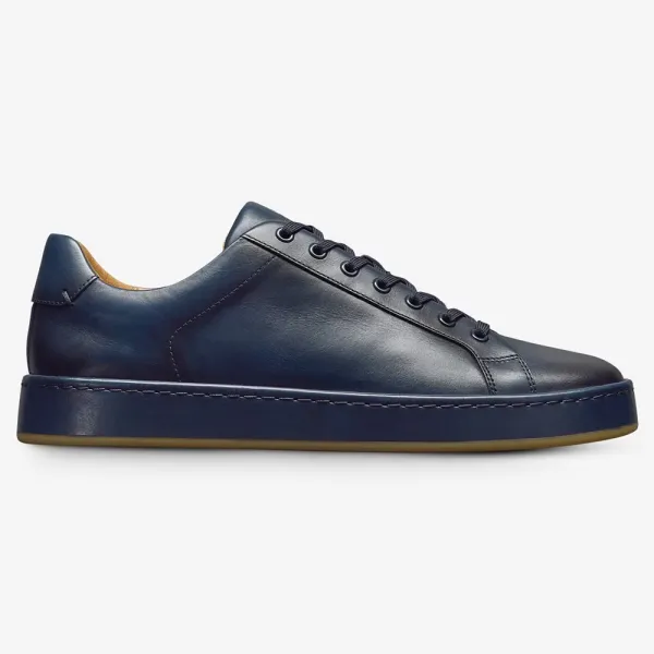 Leather Lined Interior Lace-up Sneaker