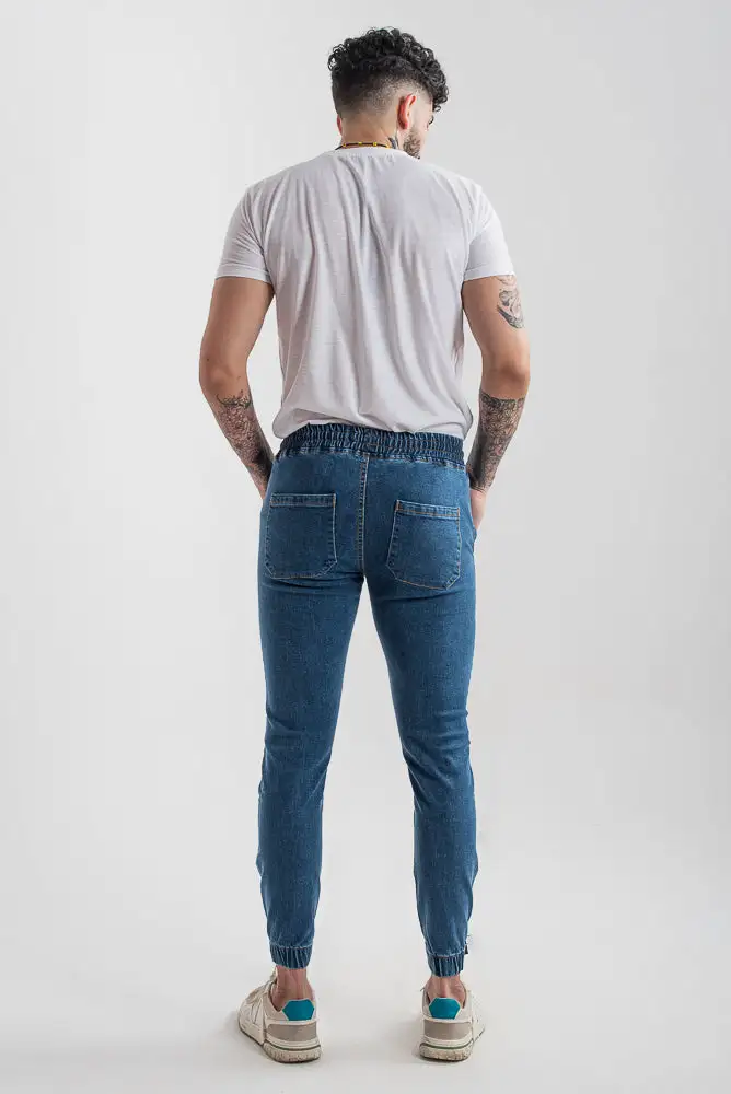 Stretch-Denim Jogger Jeans