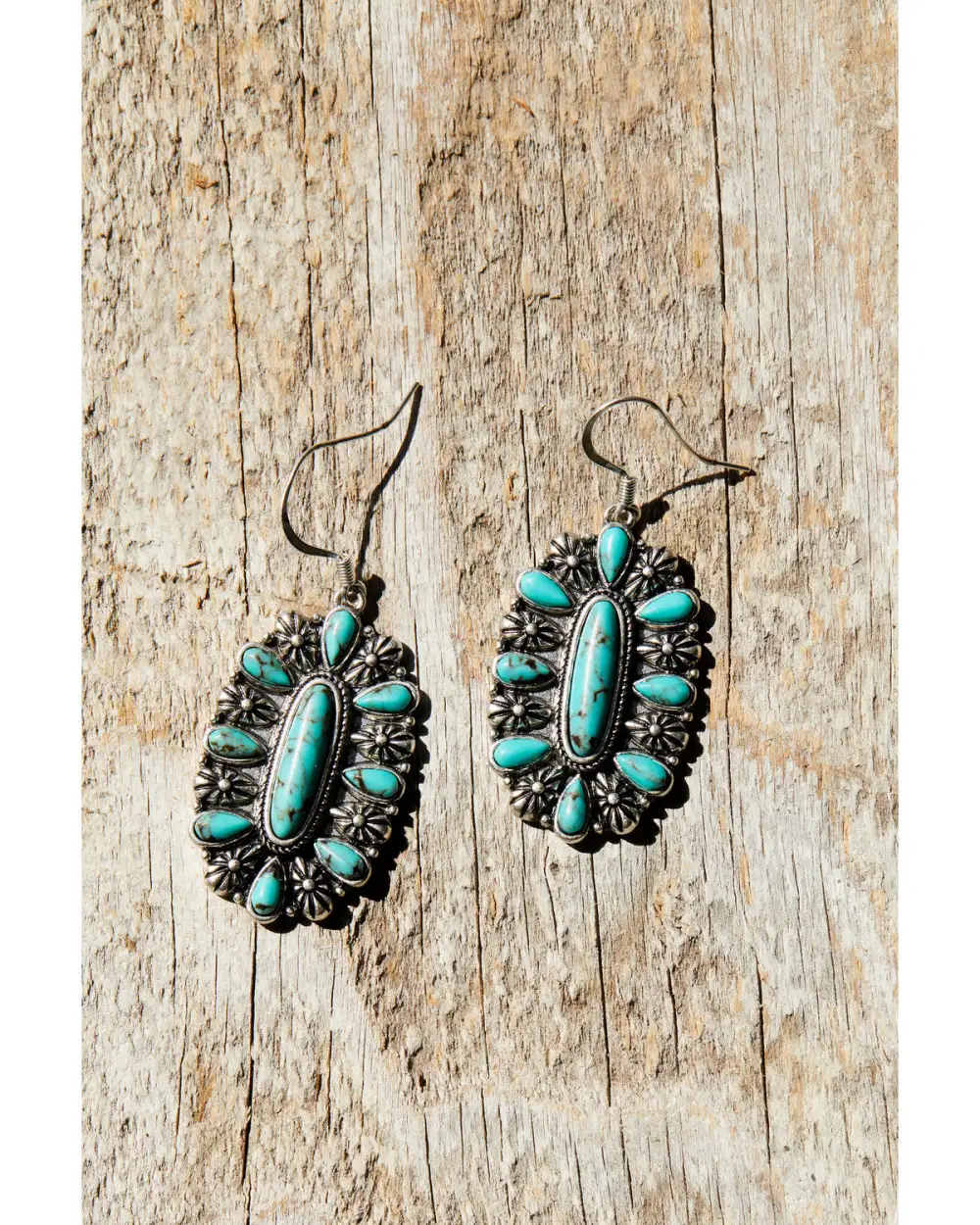 Classic Concho Stone Detail Earrings