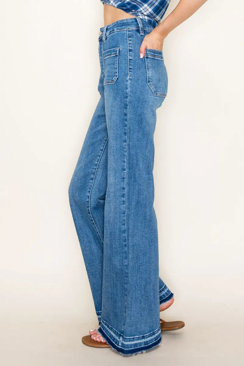 Women's High Rise Released Hem Patch Pocket Wide Leg Stretch Denim Jeans