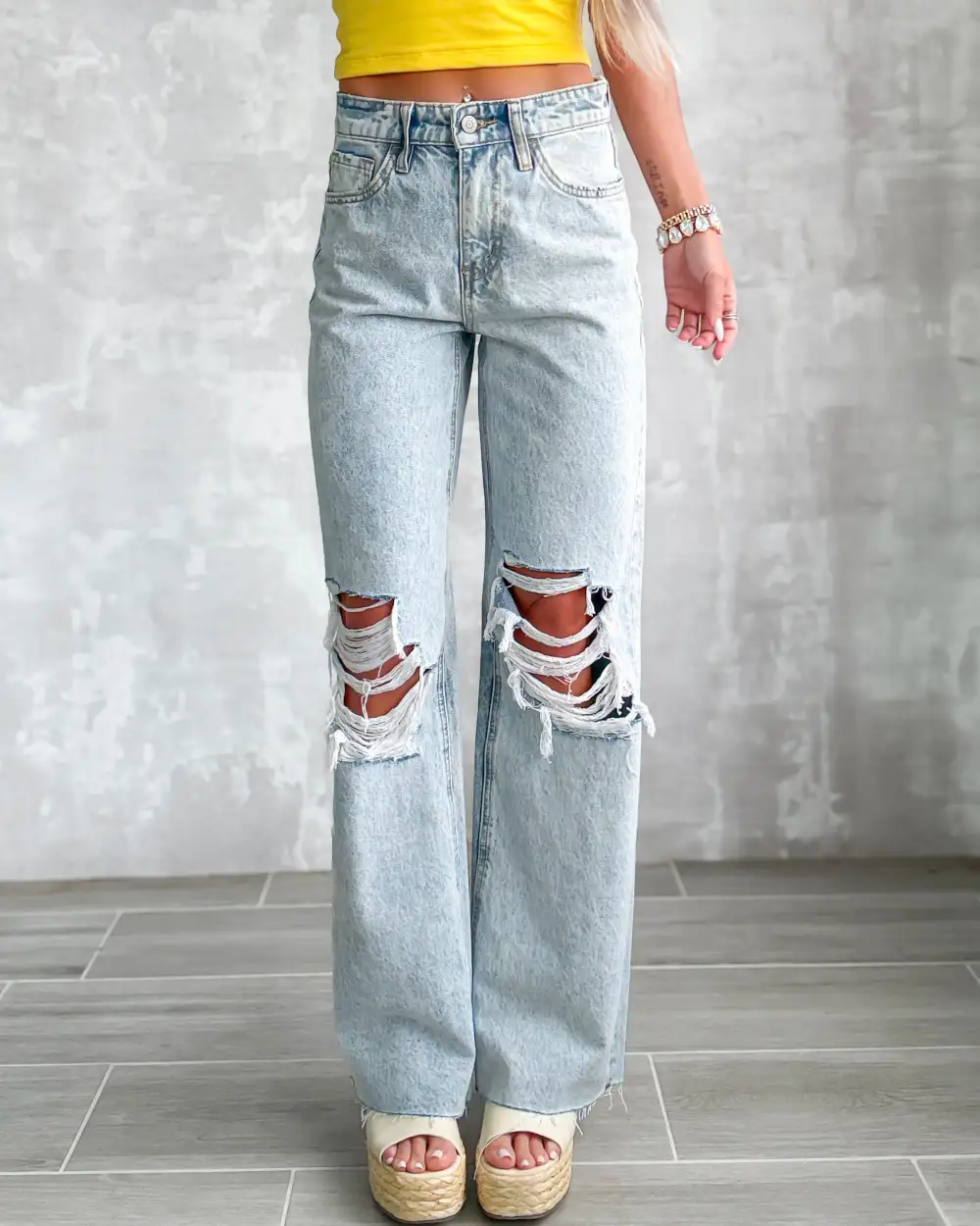 Wide-Leg Distressed Jeans