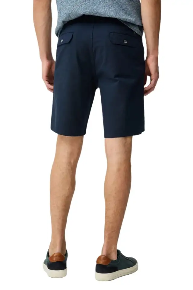 Straight Fit Slant Pocket Casual Shorts