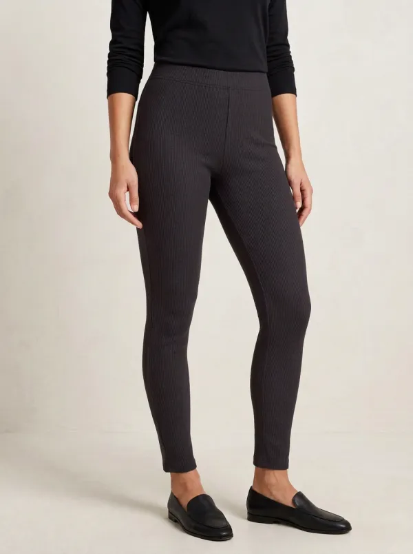 Comfort-Look Mid-Rise Women's Stretch Mid-Rise Pants