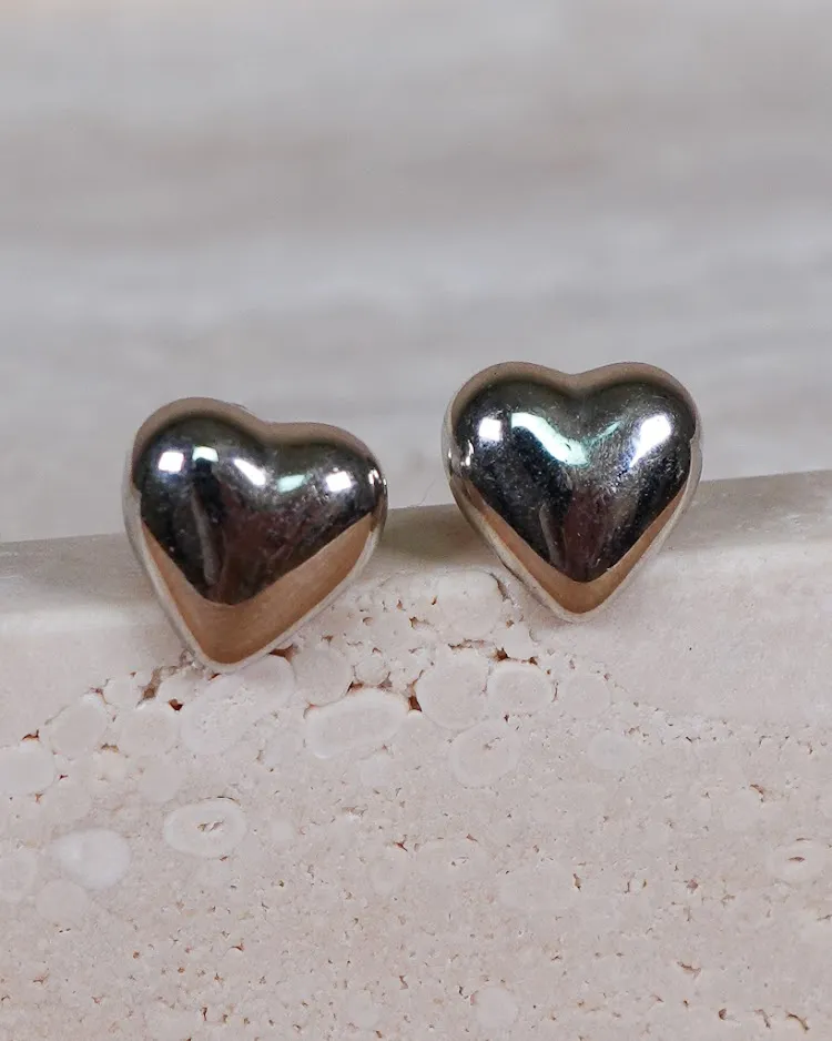Bow Detail Stud Earrings