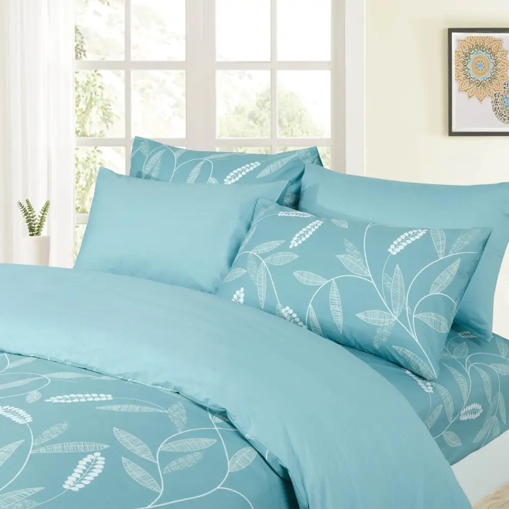 Refined Cotton Printed Complete Bedding Set