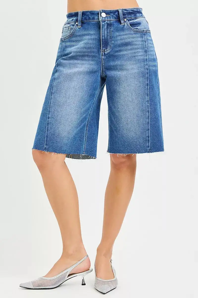 Slouchy Fit Relaxed Fit Raw Hem Pocketed Denim Shorts