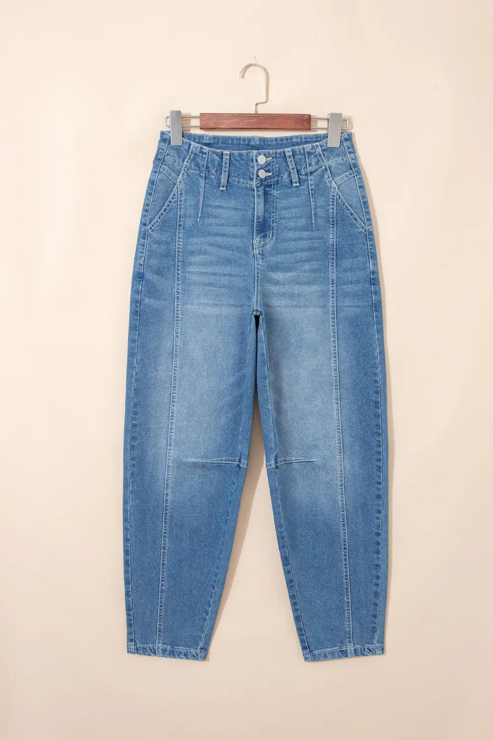 Women's Medium Wash Cuffed Barrel Jeans