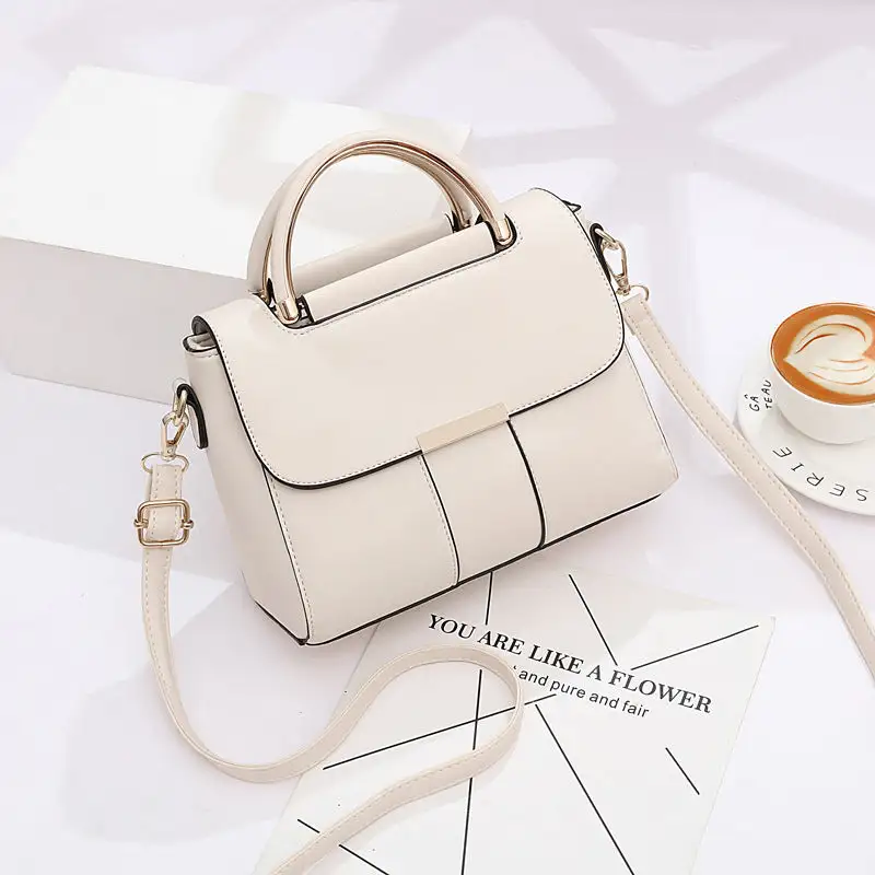 Korean Small Square Handbag – Trendy Shoulder Messenger Bag for Women