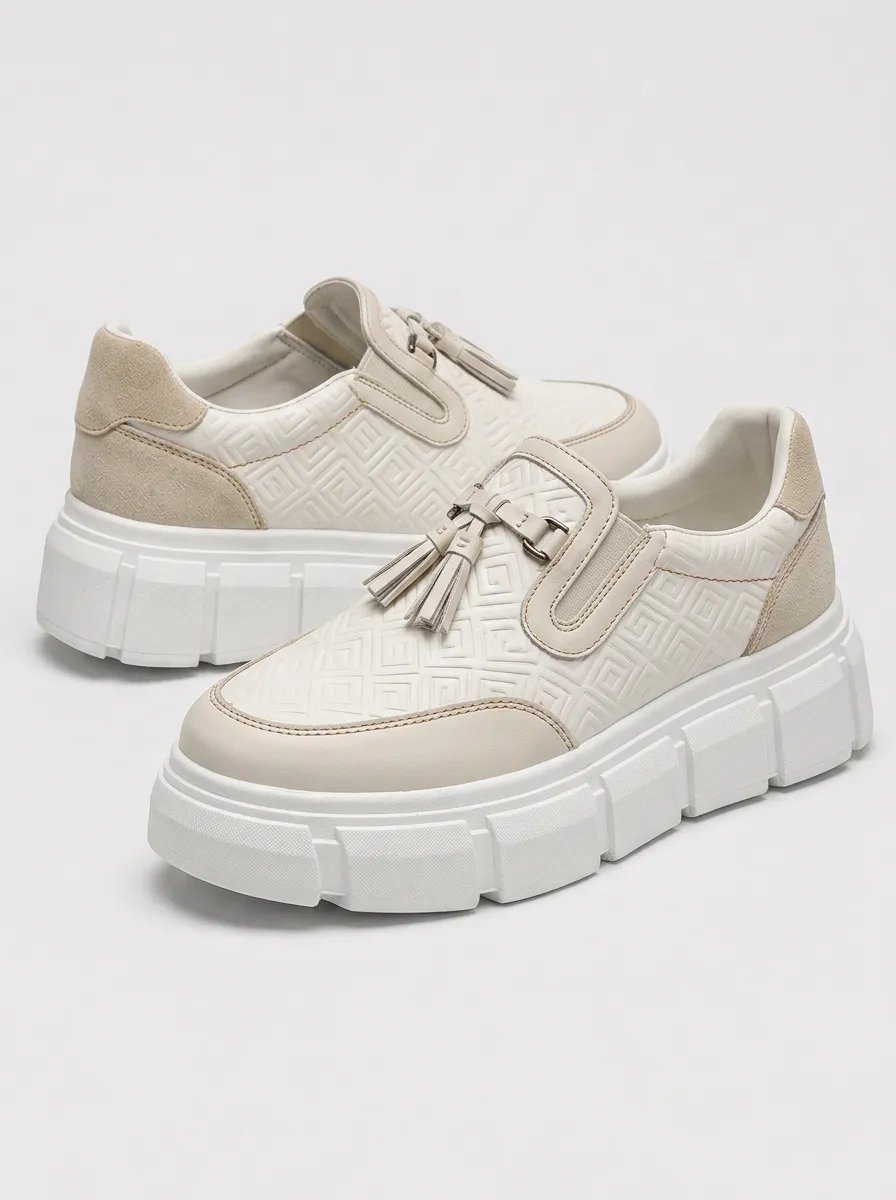 Men's Geometric Pattern Tassel Embossed Printed Sneakers