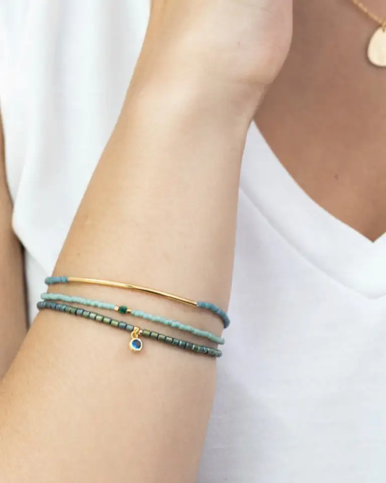 Refined Textured Bracelet