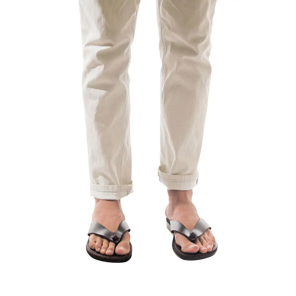 Refined Leather Flip Flop Sandals