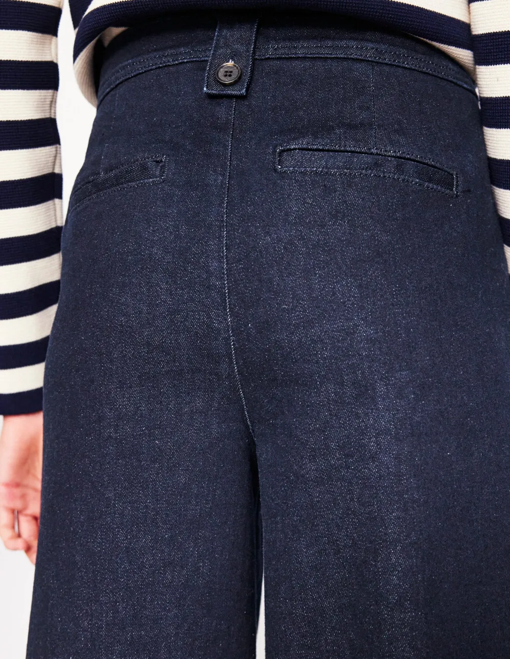 Mid Rise Button Detail Jeans
