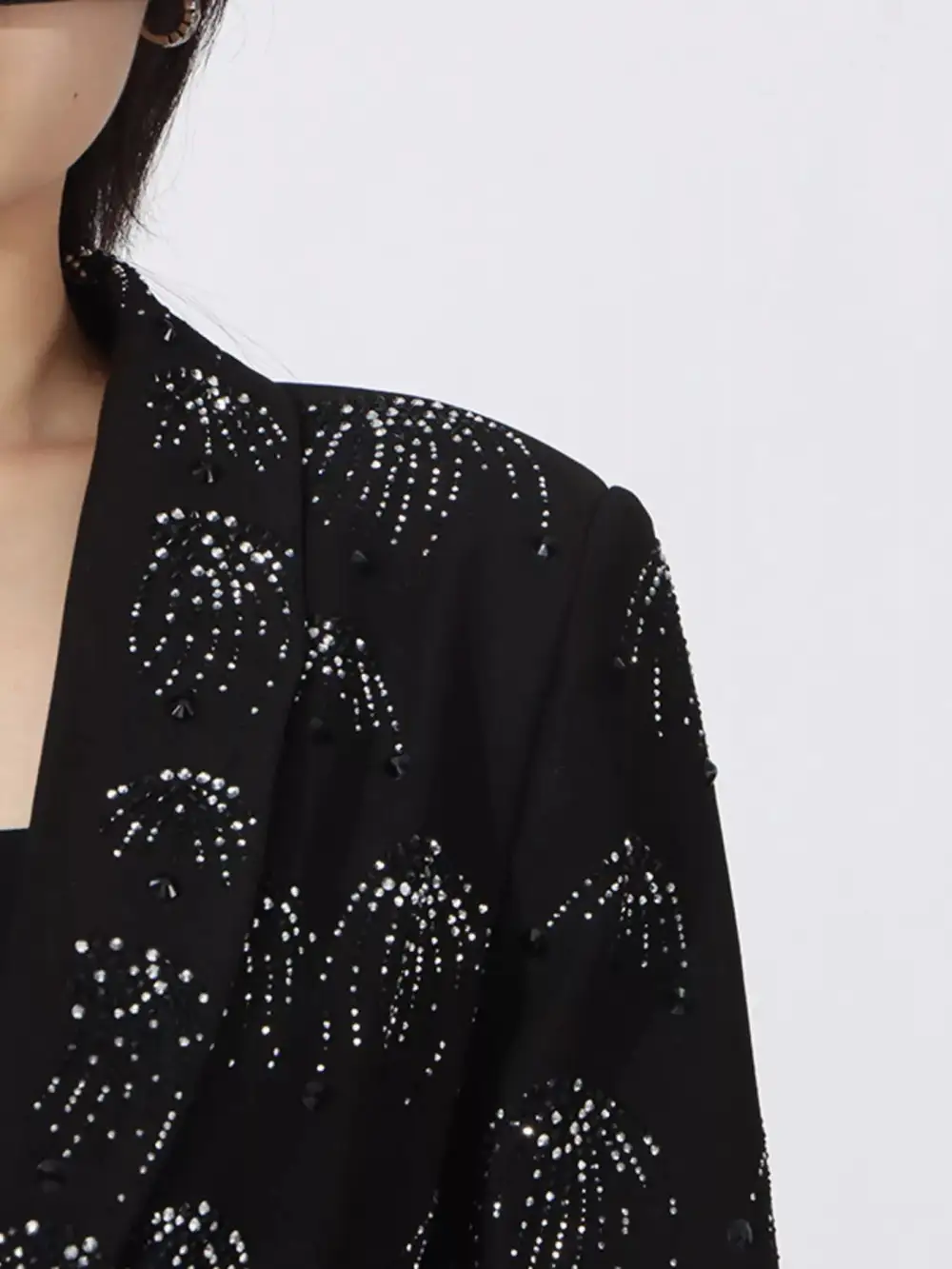 Single-Button Button-Down Long-Sleeve Blazer