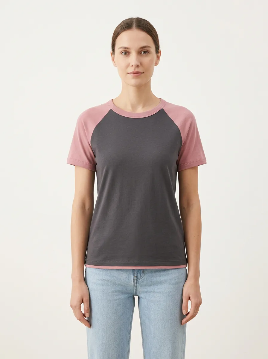 Women's Contrast-Trim Raglan-Sleeve Raglan T-Shirt