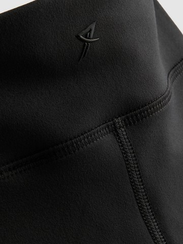 3-8yrs | Active Leggings detail 2