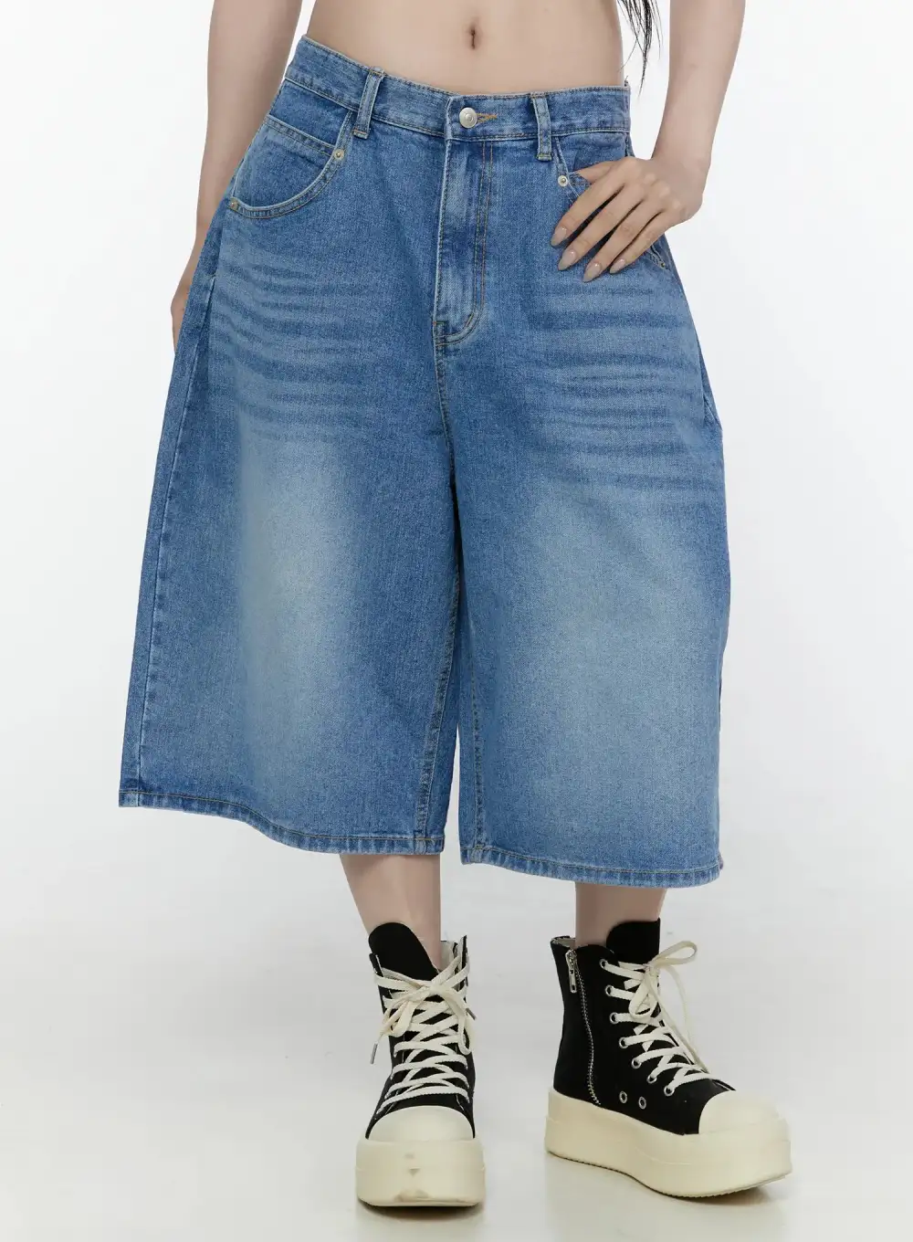 Wide-Fit Pintuck Wide Leg Jeans