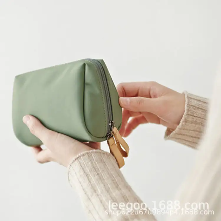 Utility Compact Clutch Bag