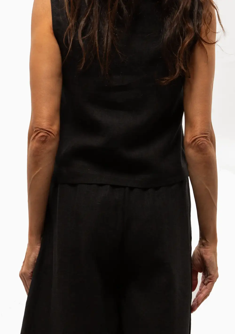 Easy Sleeveless Tank Top