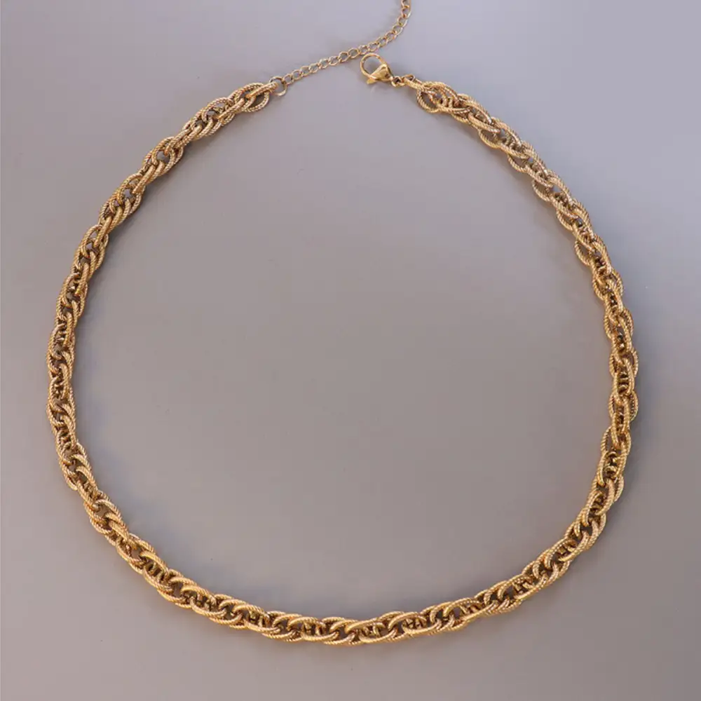 Sculpted Chain Link Necklace