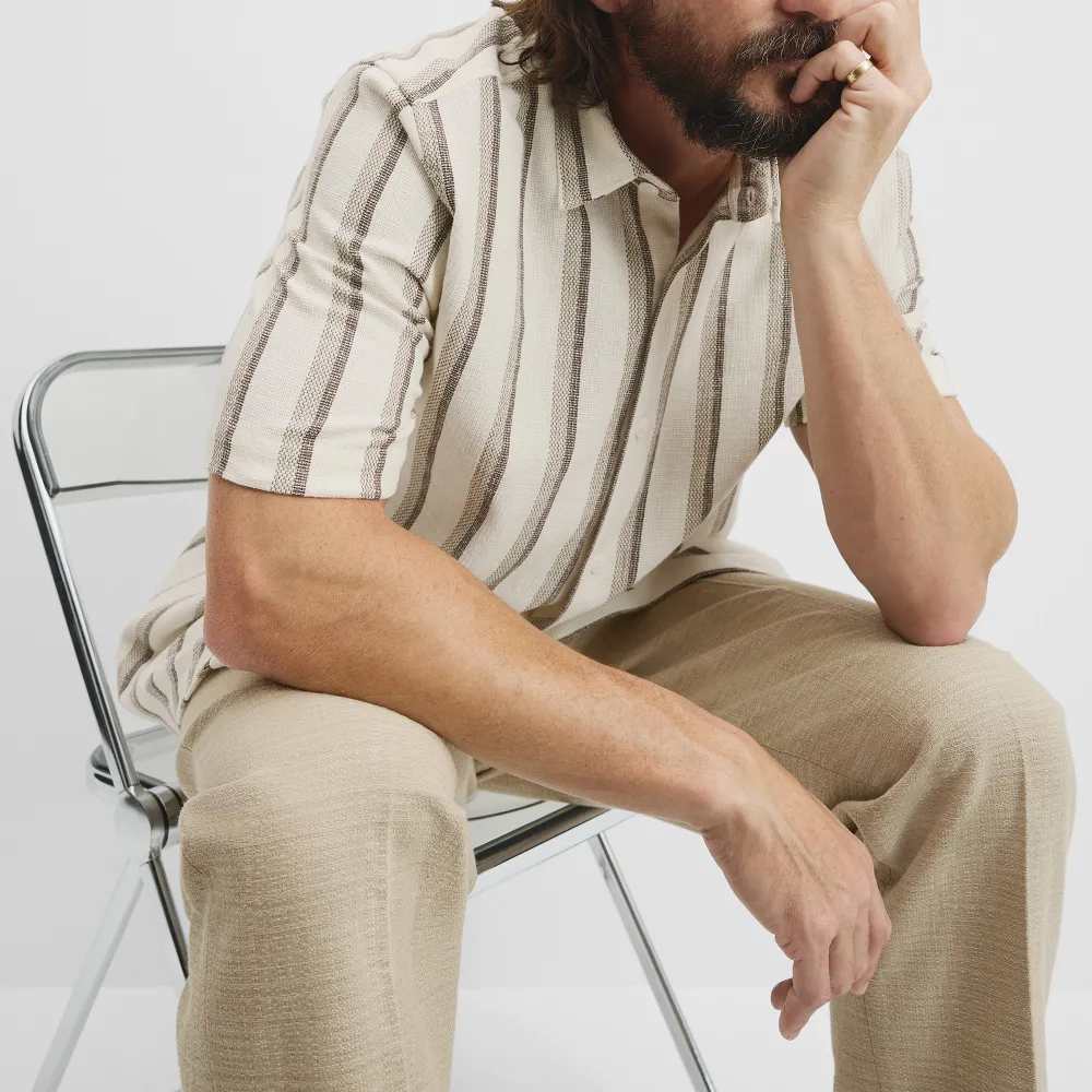 Men's Textured Short Sleeve Striped